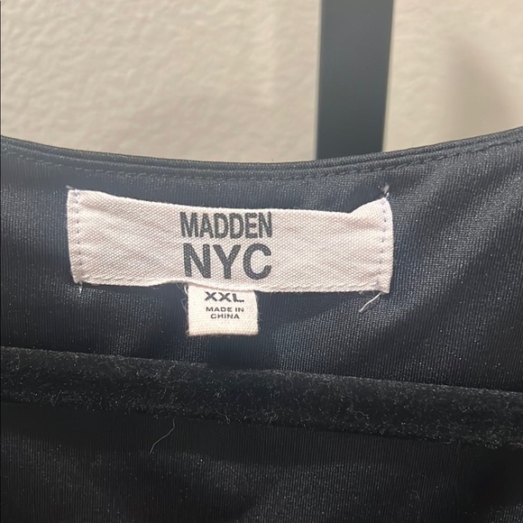 Madden Girl Black Ruched Fitted Bodysuit - Picture 2 of 3